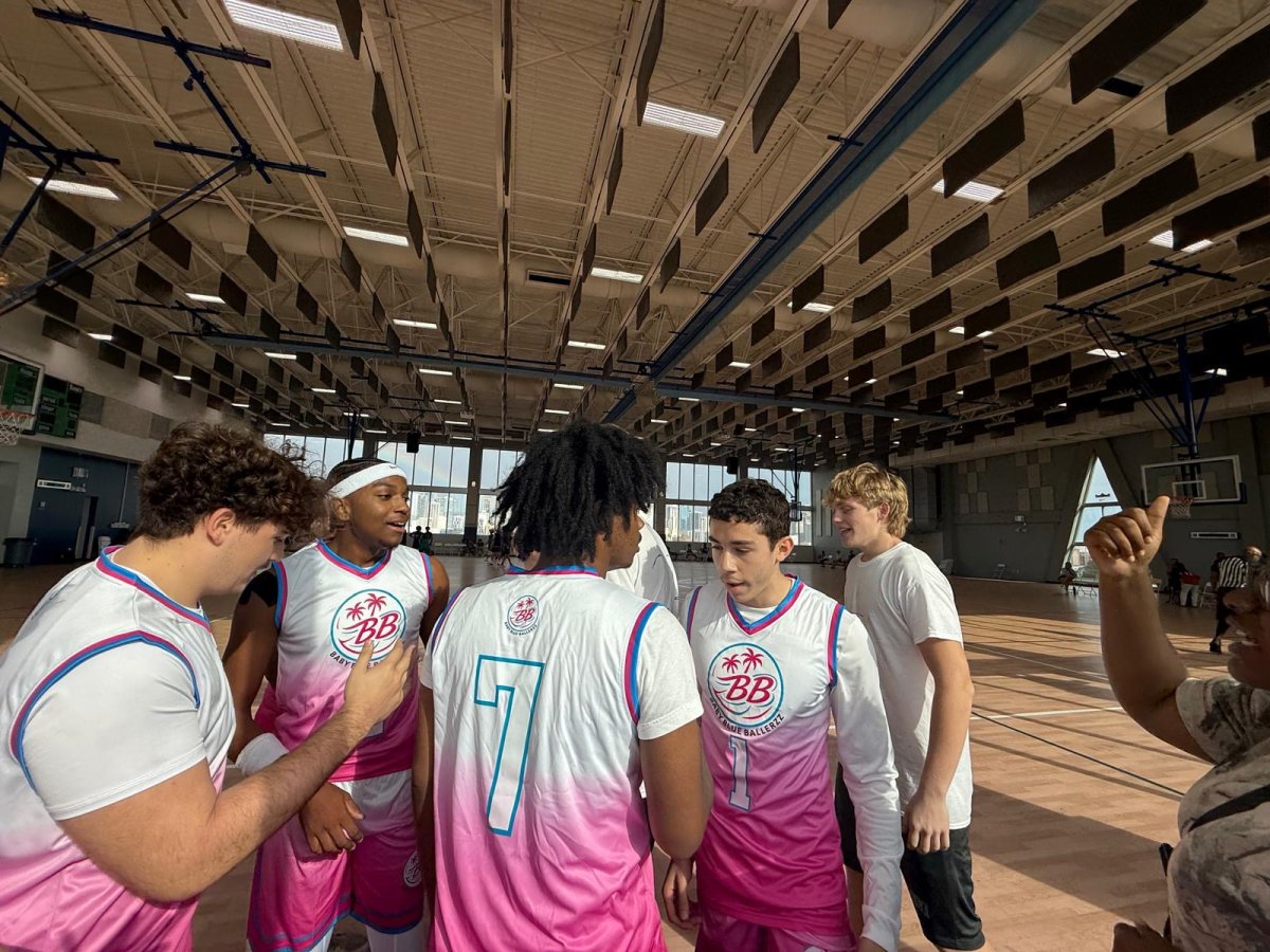 DB Hoops Clash Of The Titans